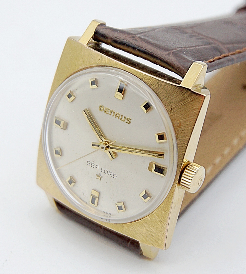 นาฬิกาเก่า BENRUS ไขลาน