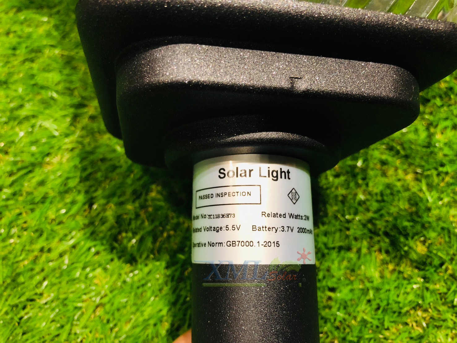 โคมไฟตั้งพื้นโซล่าเซลล์ รุ่น TC-11836 (เปิดได้ 2 แสง)