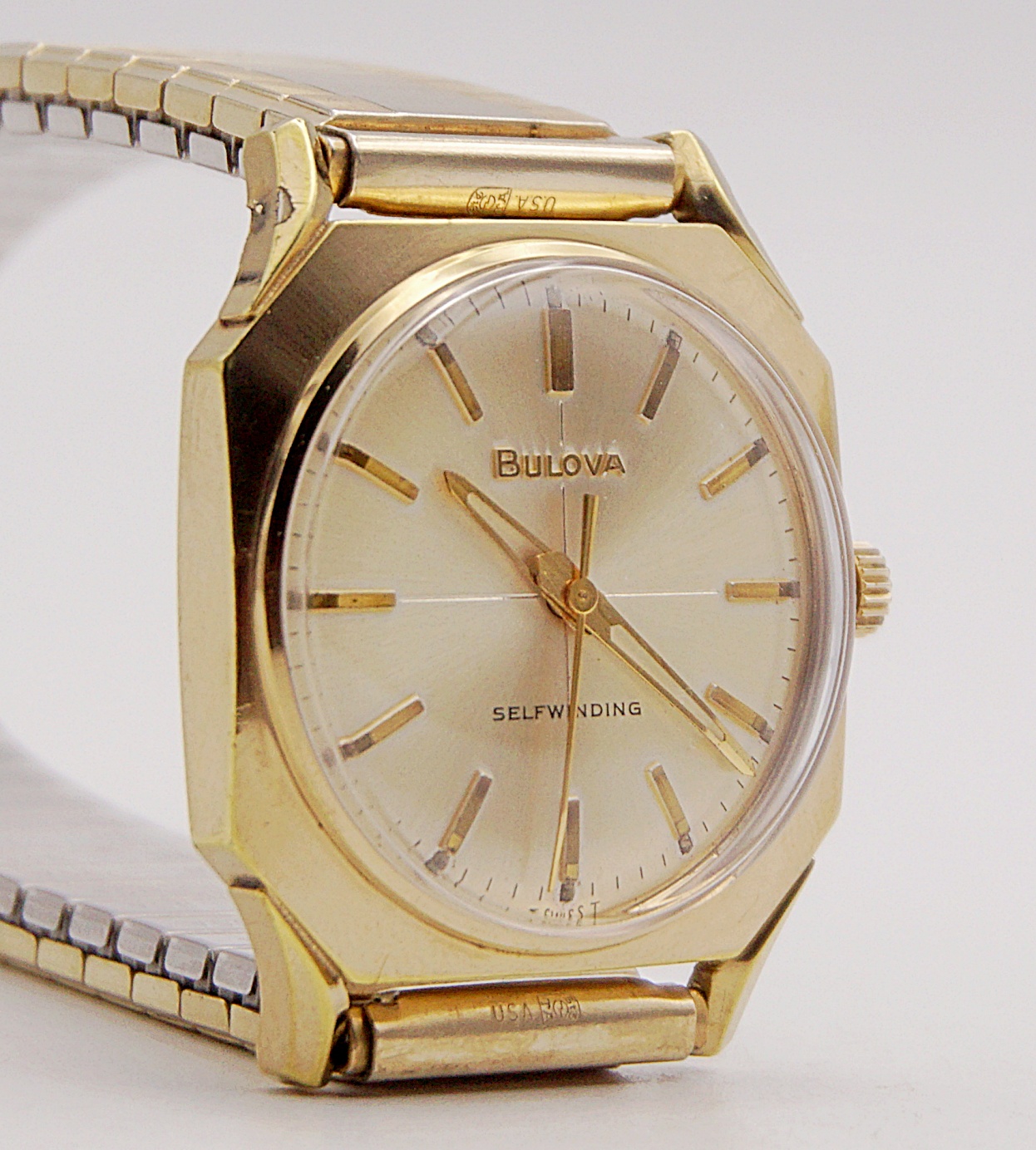 นาฬิกาเก่า BULOVA ออโตเมติก