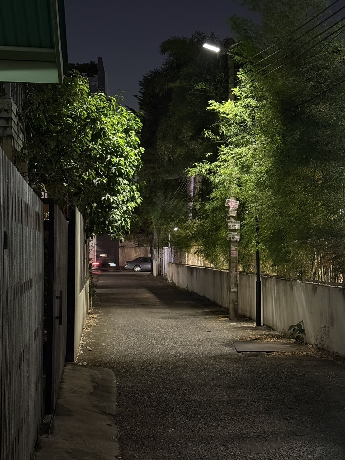 โคมไฟถนนโซล่าเซลล์ 300W/400W/600W รุ่น MD-SLT31 (เปิดได้ 3 แสง)