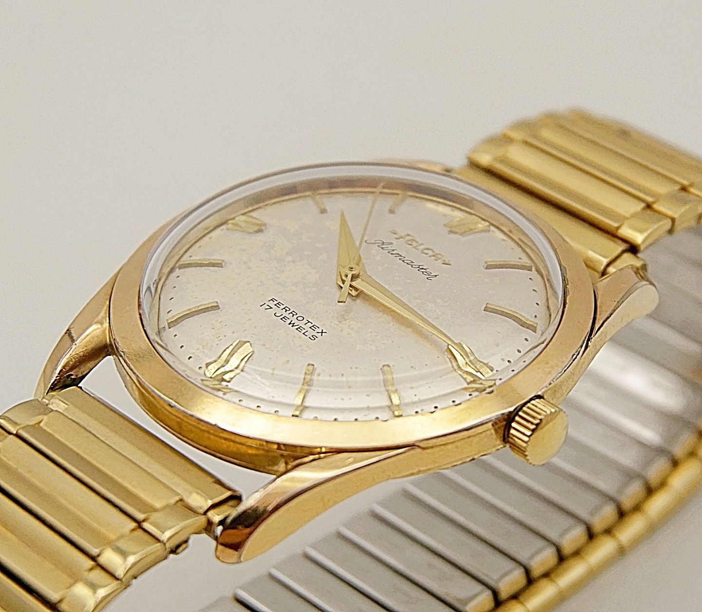 นาฬิกาเก่า FELCA ไขลาน