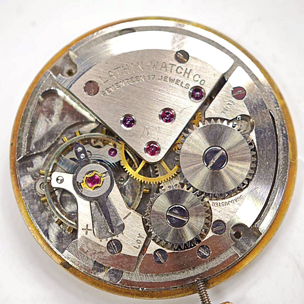 นาฬิกาเก่า WESTHALL ไขลาน