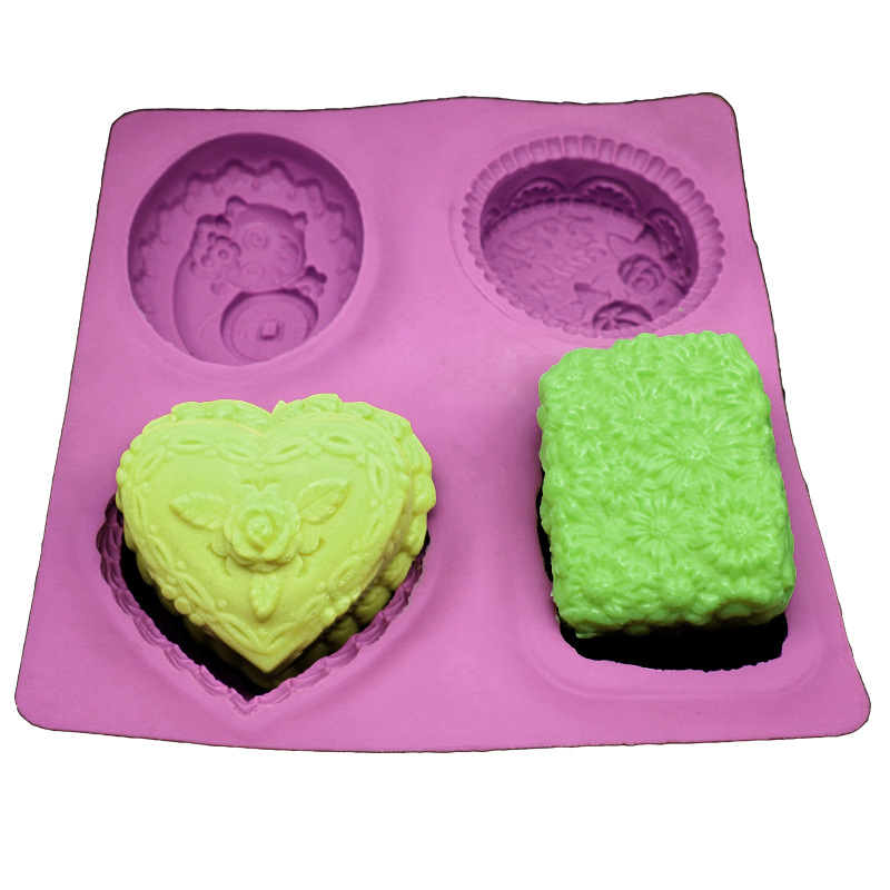 แม่พิมพ์ซิลิโคน พิมพ์สบู่ พิมพ์วุ้น พิมพ์ขนม รูปดอกไม้ 4 ช่อง (น้ำหนักสบู่ : 65-120 G.)