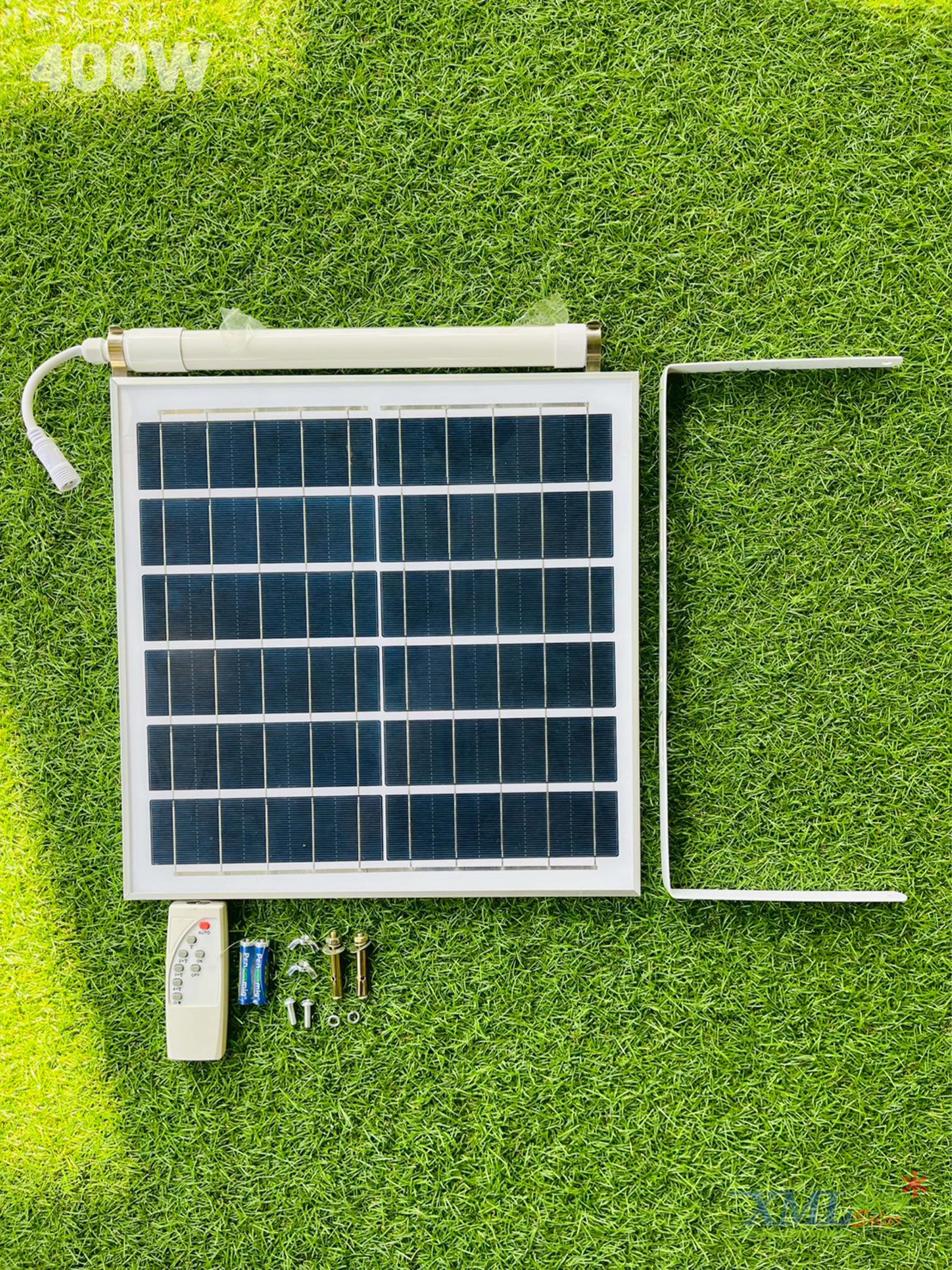 โคมไฟอเนกประสงค์โซล่าเซลล์ หลอดยาว 60 LED + Motion Sensor (แสงขาว)