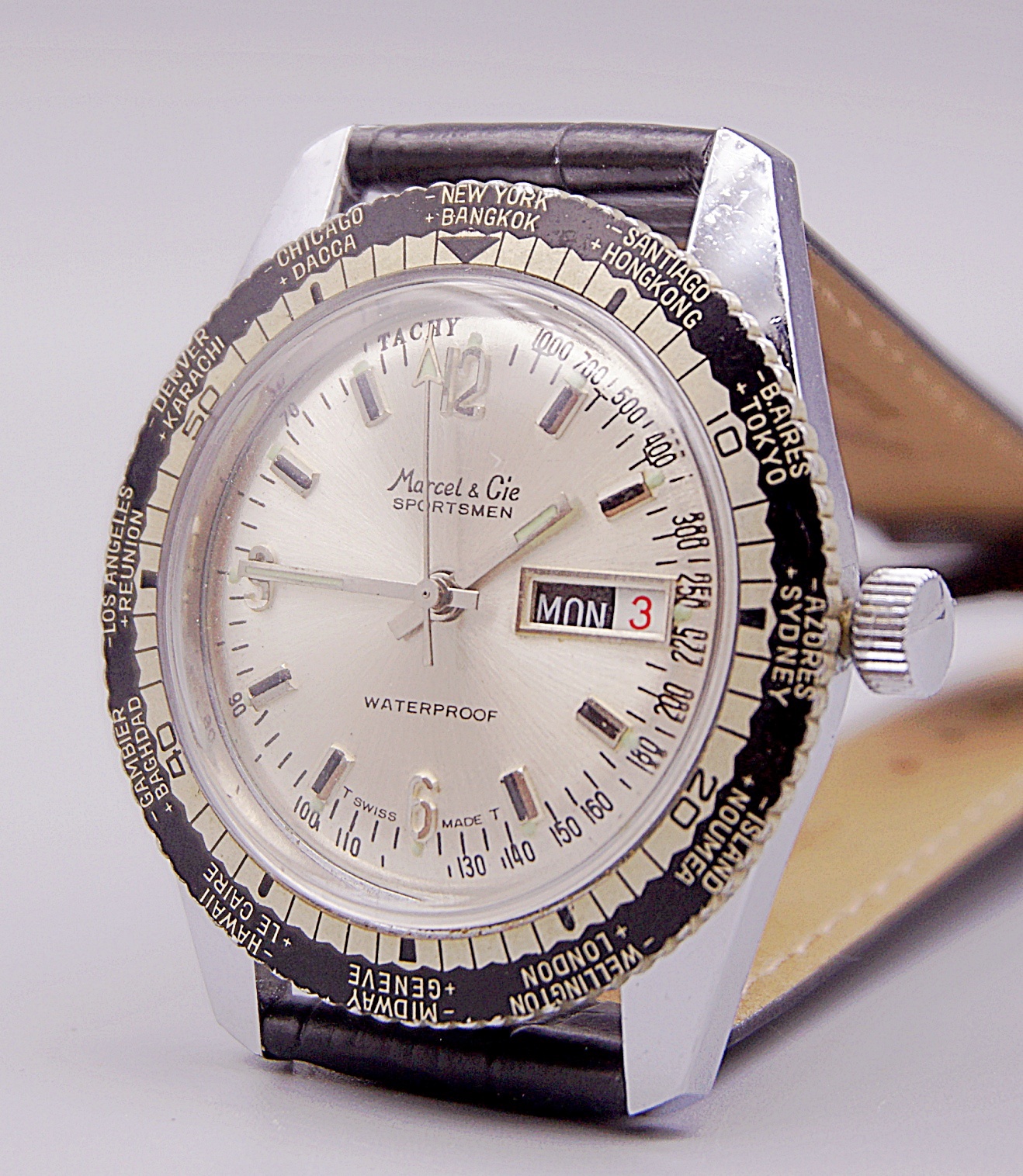 นาฬิกาเก่า MARCEL & CIE ไขลาน