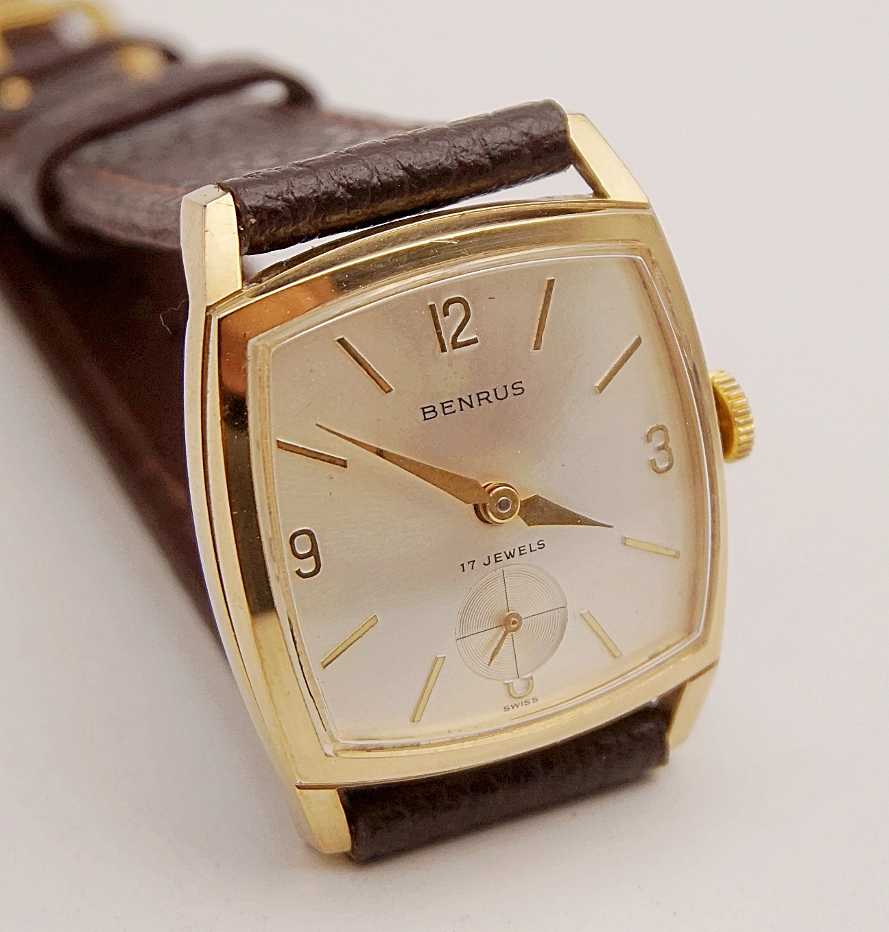 นาฬิกาเก่า BENRUS ไขลานสองเข็มครึ่ง