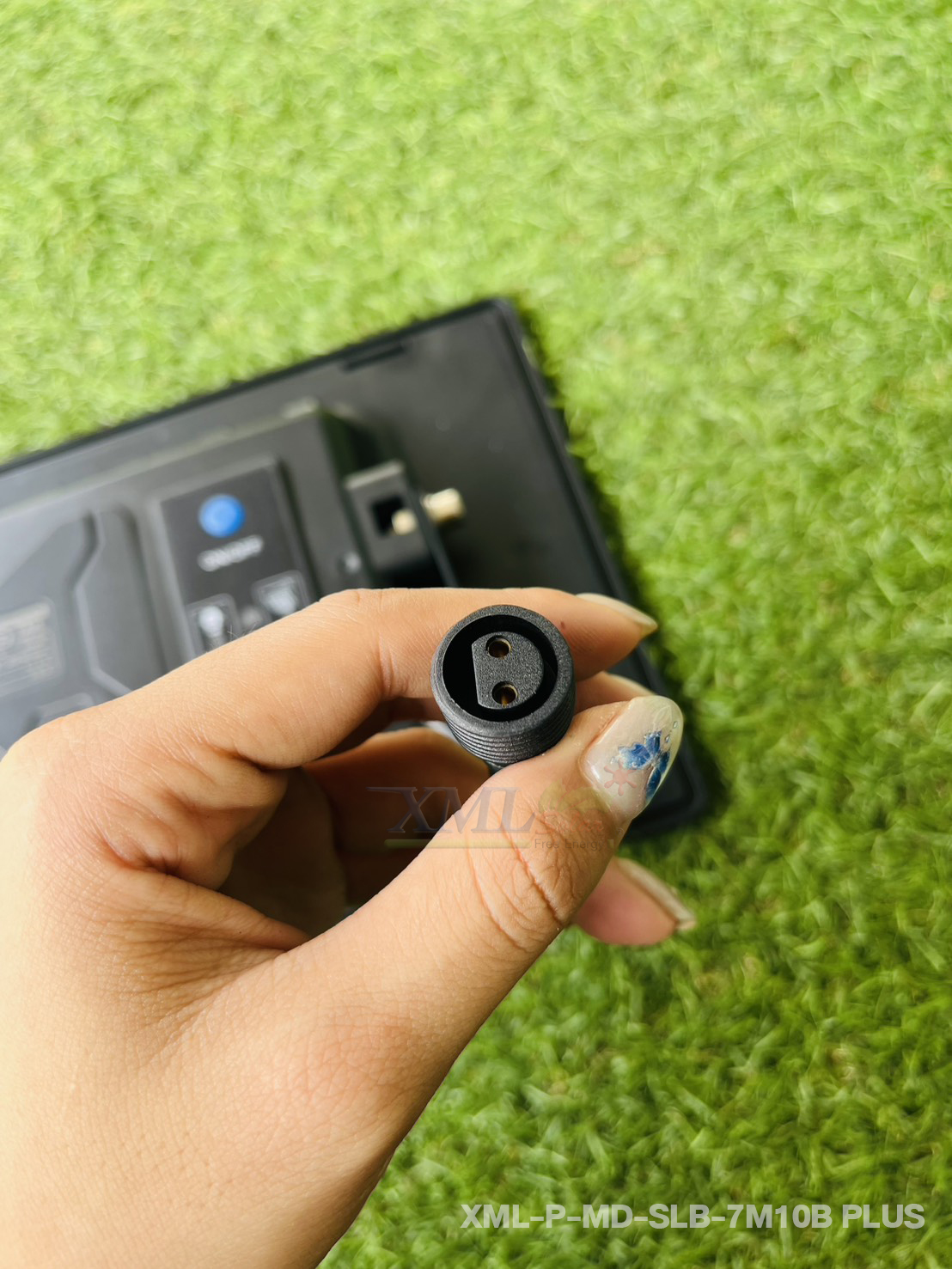 ไฟกระพริบโซล่าเซลล์ หลอดไส้ทรงรี 7/10/20 หลอด รุ่น MD-SLB (เเสง : เหลืองวอมไวท์)