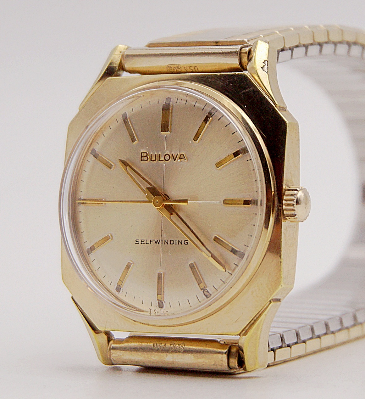 นาฬิกาเก่า BULOVA ออโตเมติก