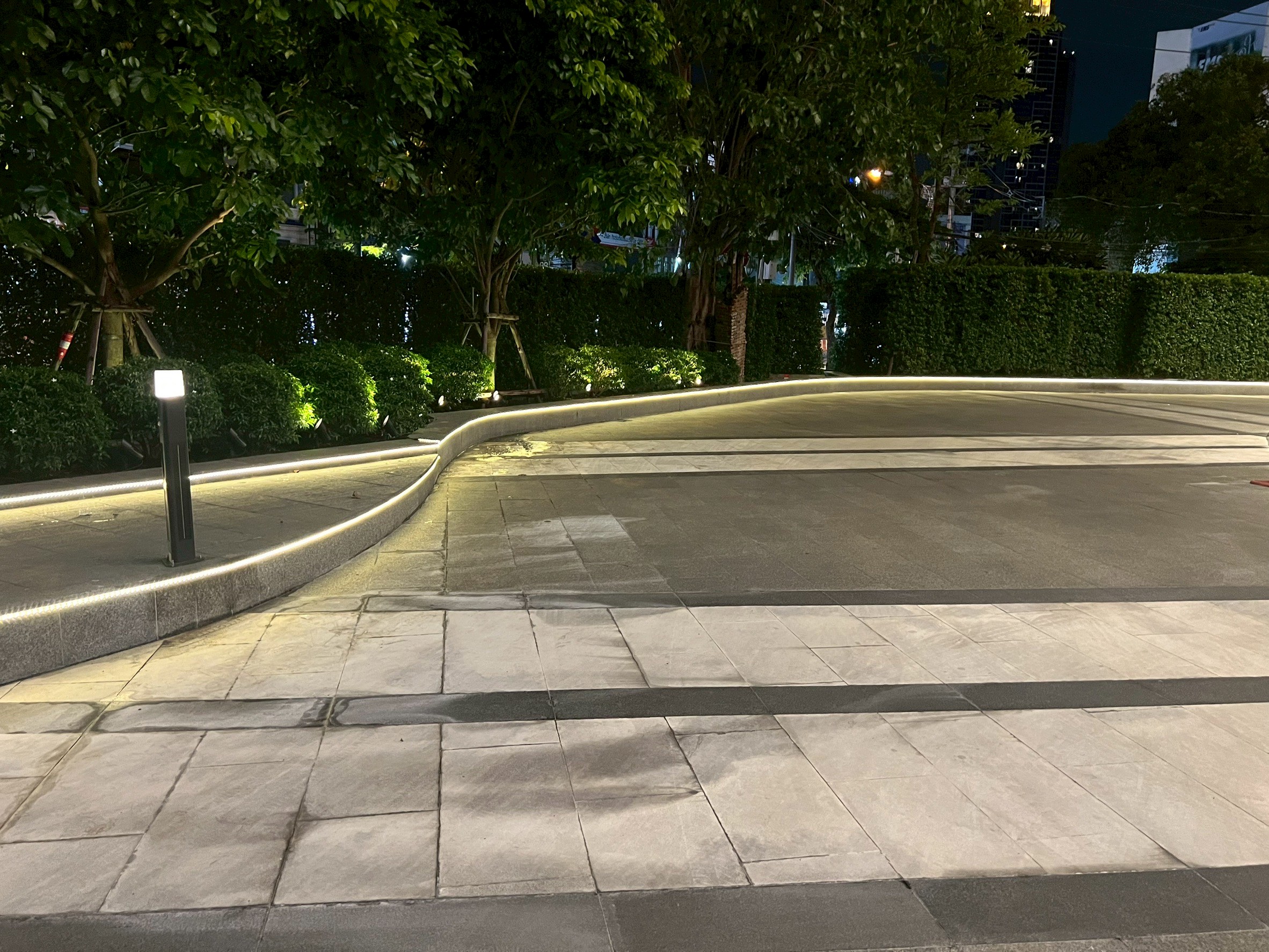 ไฟเส้นโซล่าเซลล์ รุ่น MD-SOLAR-SL10M / 20M / 30M / 50M (แสงเหลืองวอมไวท์)