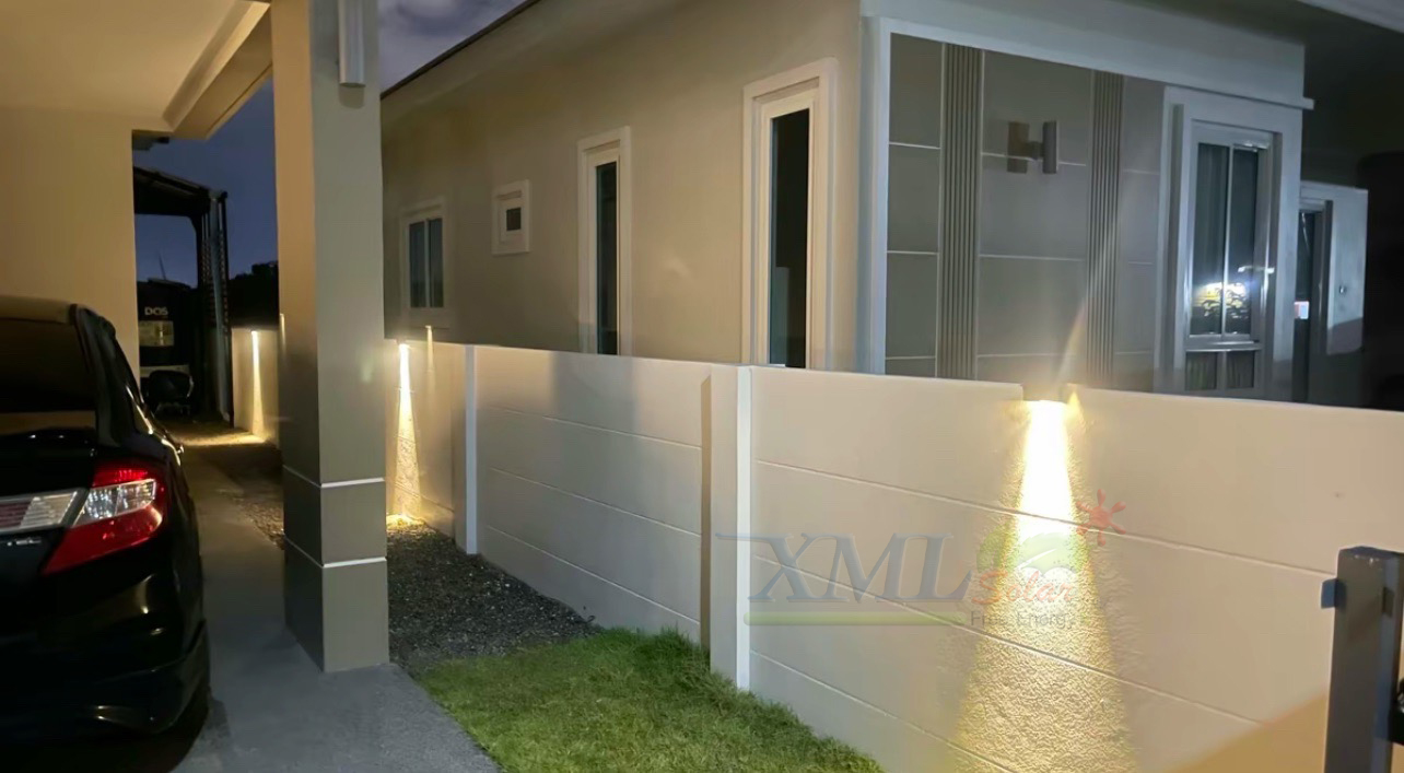 ไฟผนังโซล่าเซลล์ติดสันกำเเพง รุ่น MD-SWL (เเสง : เหลืองวอมไวท์)(1 เเถม 1)