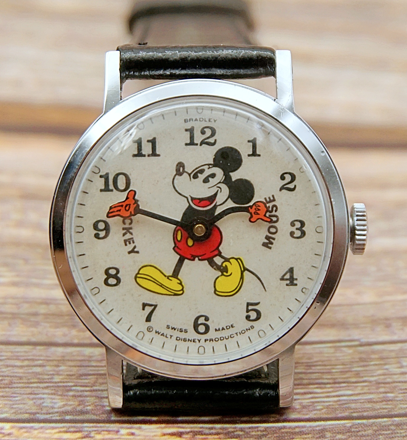 นาฬิกาเก่า MICKEY MOUSE ไขลาน