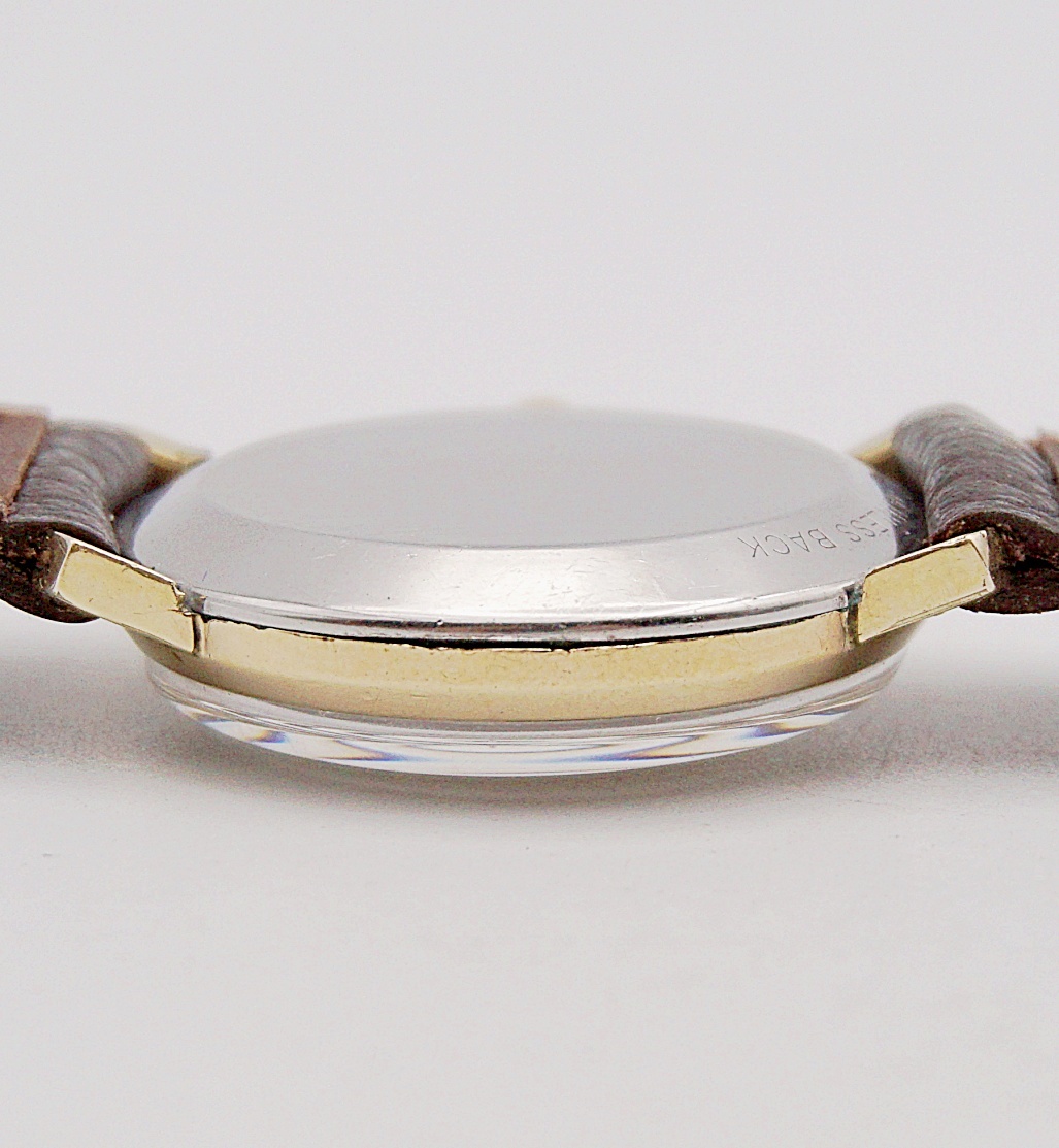 นาฬิกาเก่า ZODIAC ไขลานสองเข็มครึ่ง