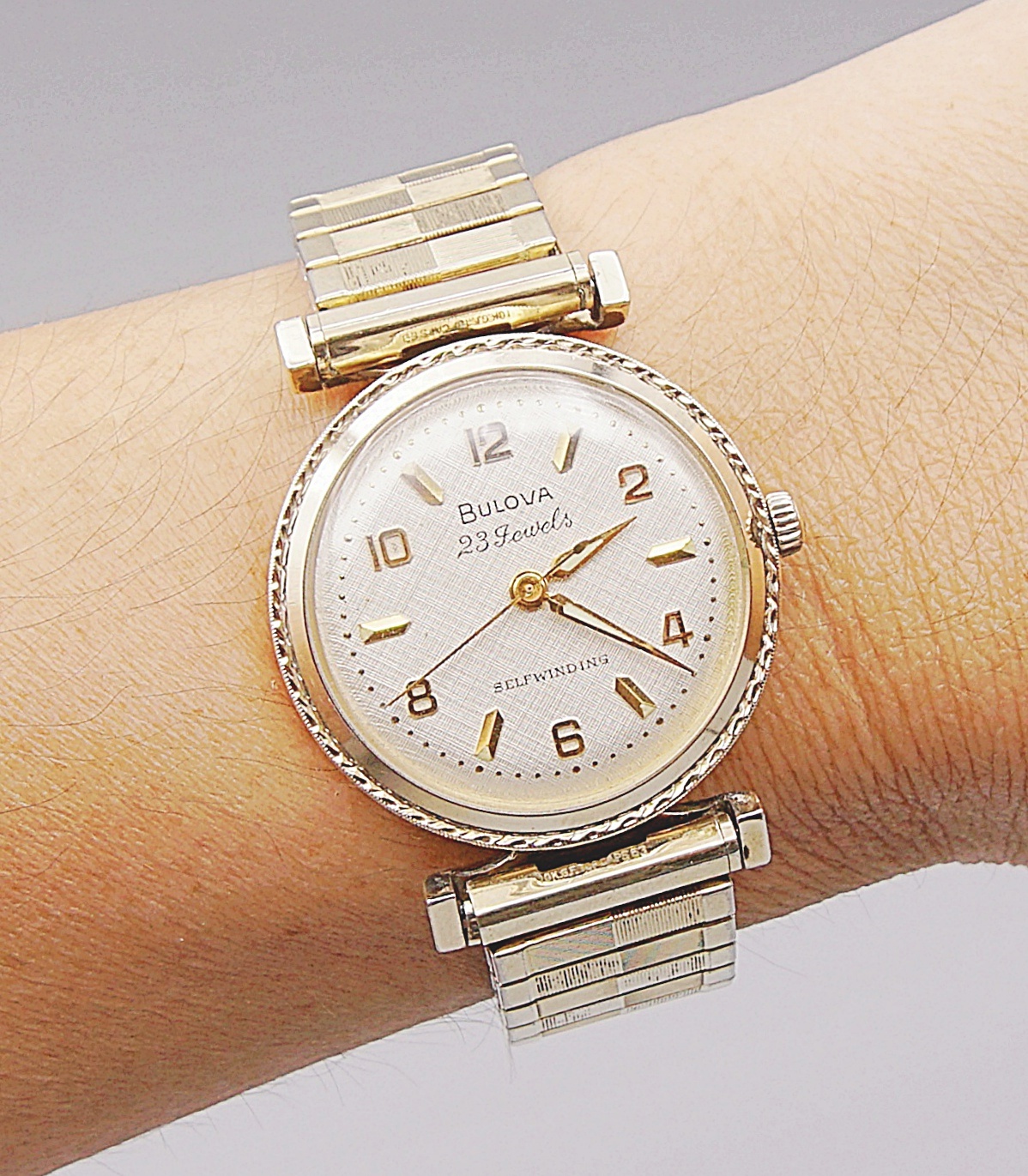 นาฬิกาเก่า BULOVA ออโตเมติก