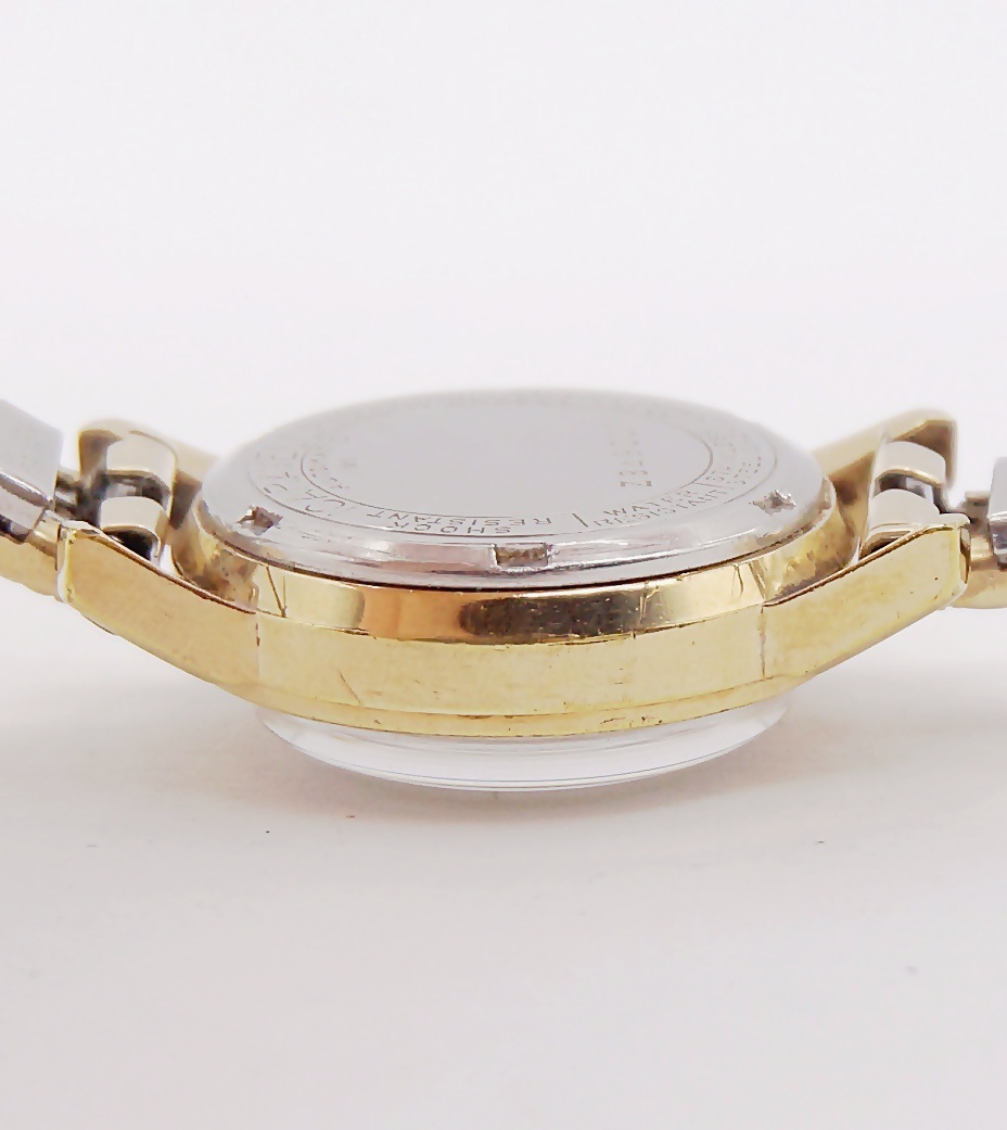 นาฬิกาเก่า CARAVELLE ออโตเมติก (ผู้หญิง)