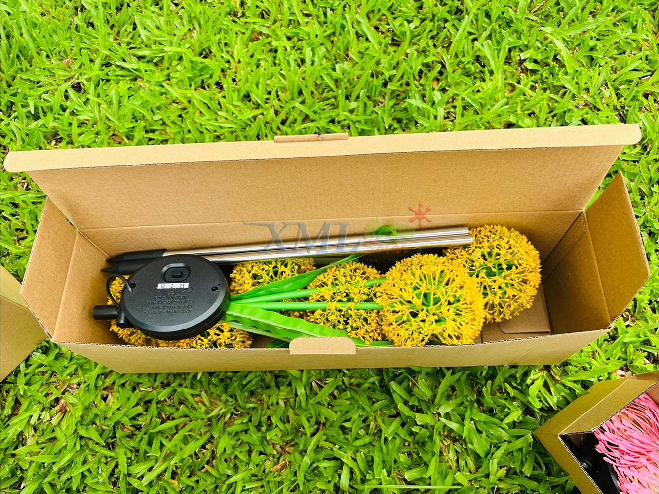 ไฟปักสนามโซล่าเซลล์ ทรงดอกไม้กลม (แสง : หลากสี)(1 แถม 1)