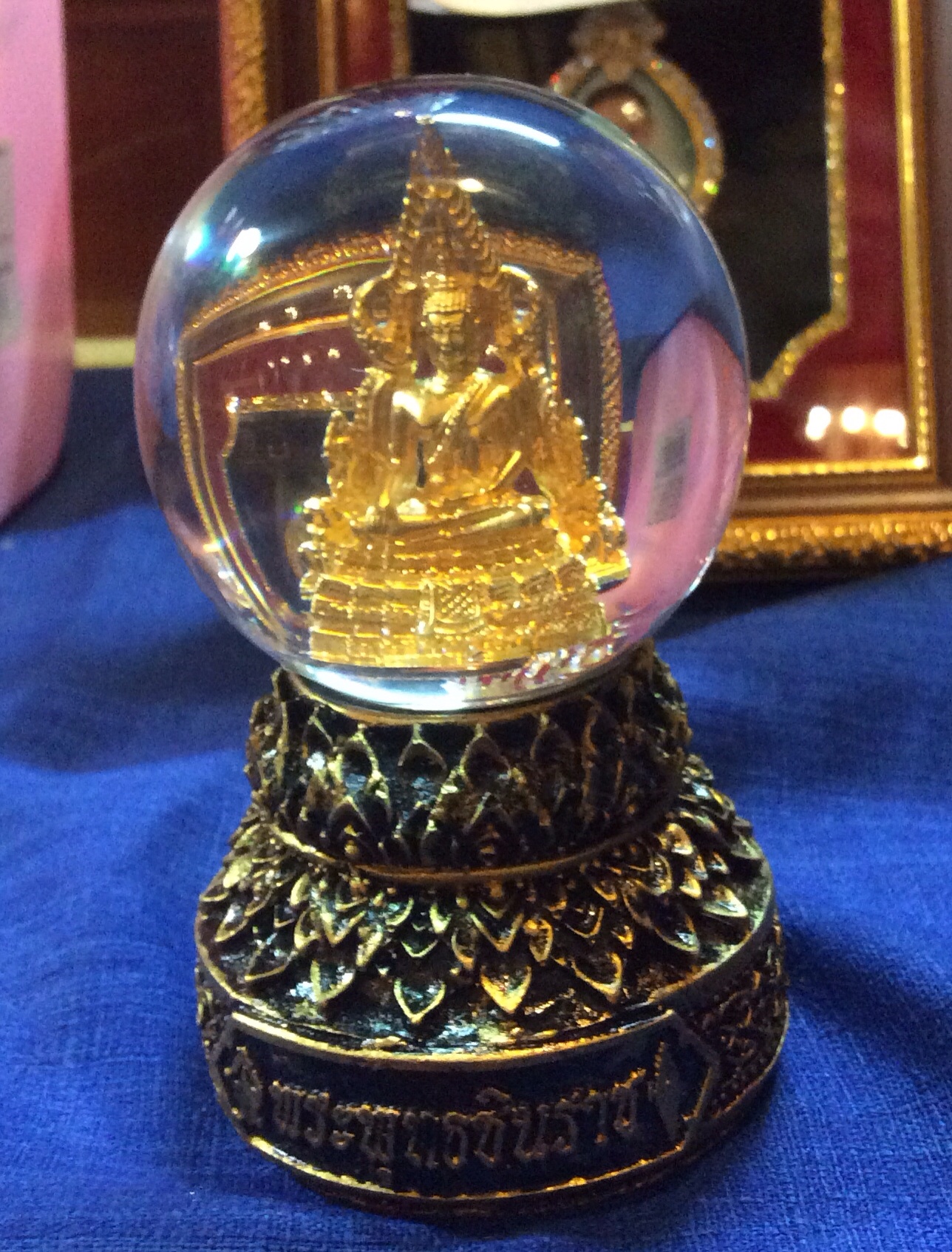 พระพุทธชินราชขนาด1นิ้วเหมาะสำหรับบูชาไว้ในรถ เพื่อคุ้มครองและปกป้องภัยอันตราย รหัส223