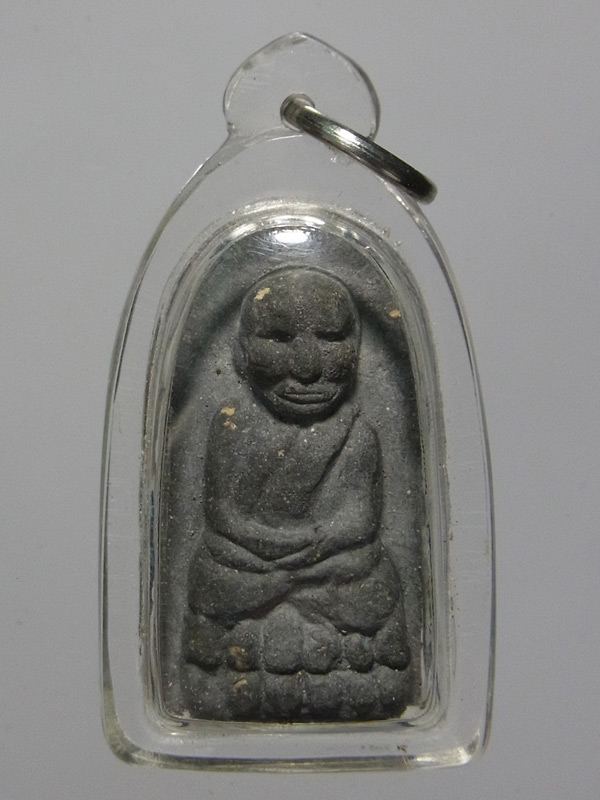 หลวงปู่ทวด หลวงปู่หมุน ฐิตสีโล รุ่นพระเจ้าห้าพระองค์ ปี2542