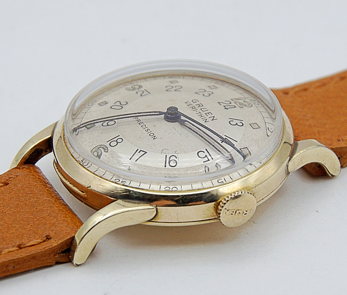 นาฬิกาเก่า GRUEN PAN AM ไขลาน