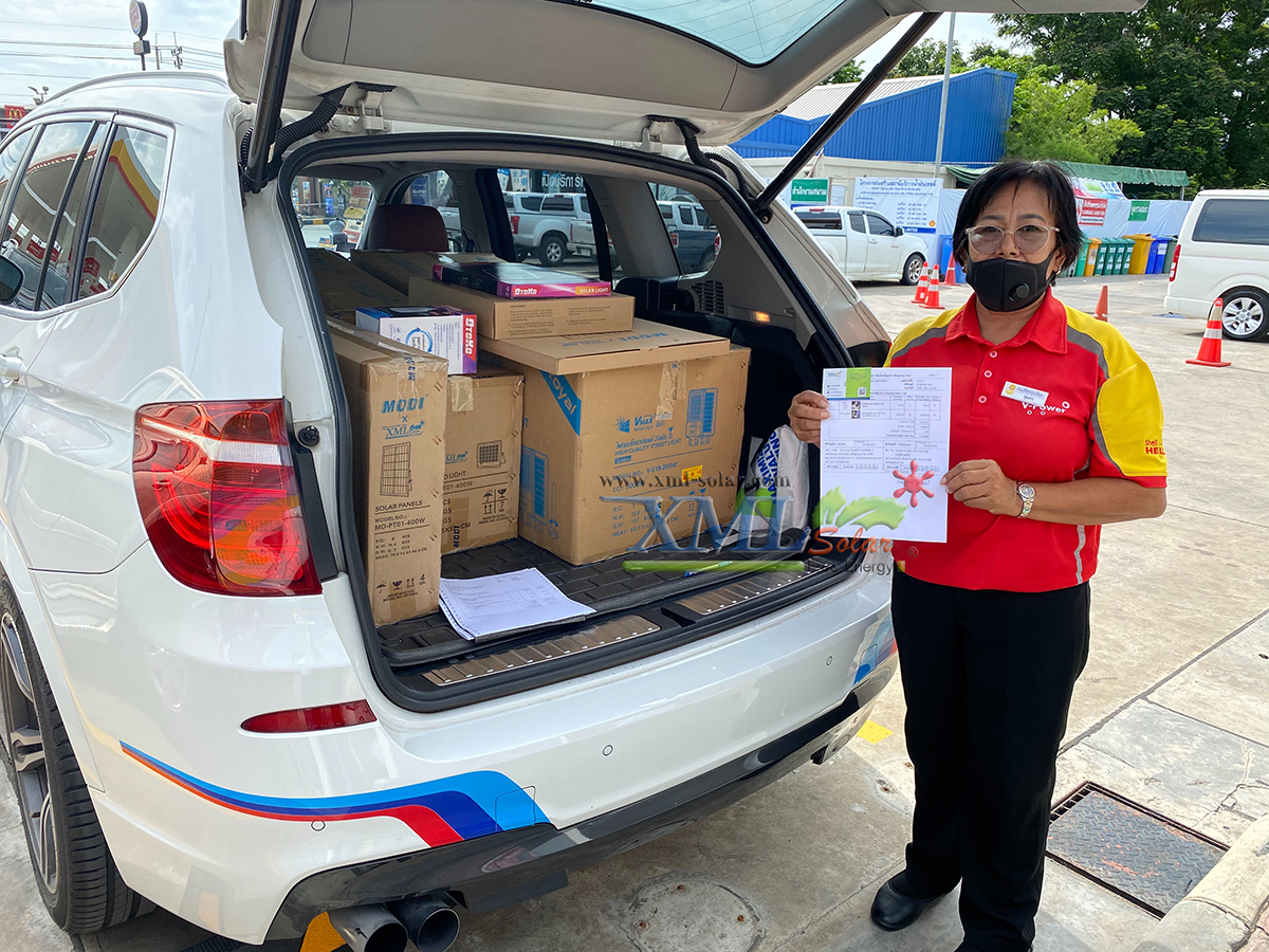 ไฟสปอตไลท์โซล่าเซลล์ 400 W. รุ่น Modi x XML ไซต์ใหญ่ (เเสง : ขาว)