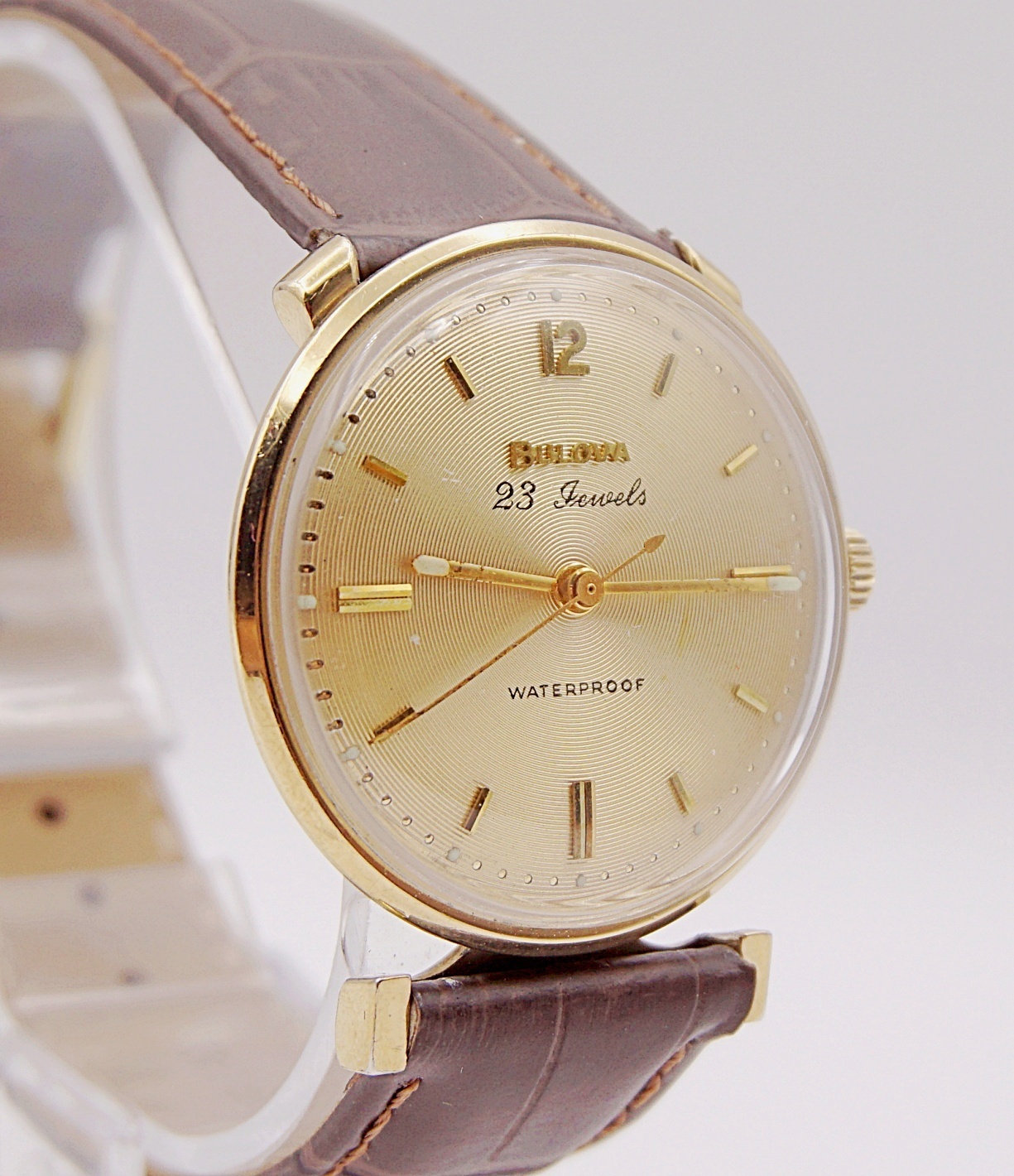 นาฬิกาเก่า BULOVA ไขลาน