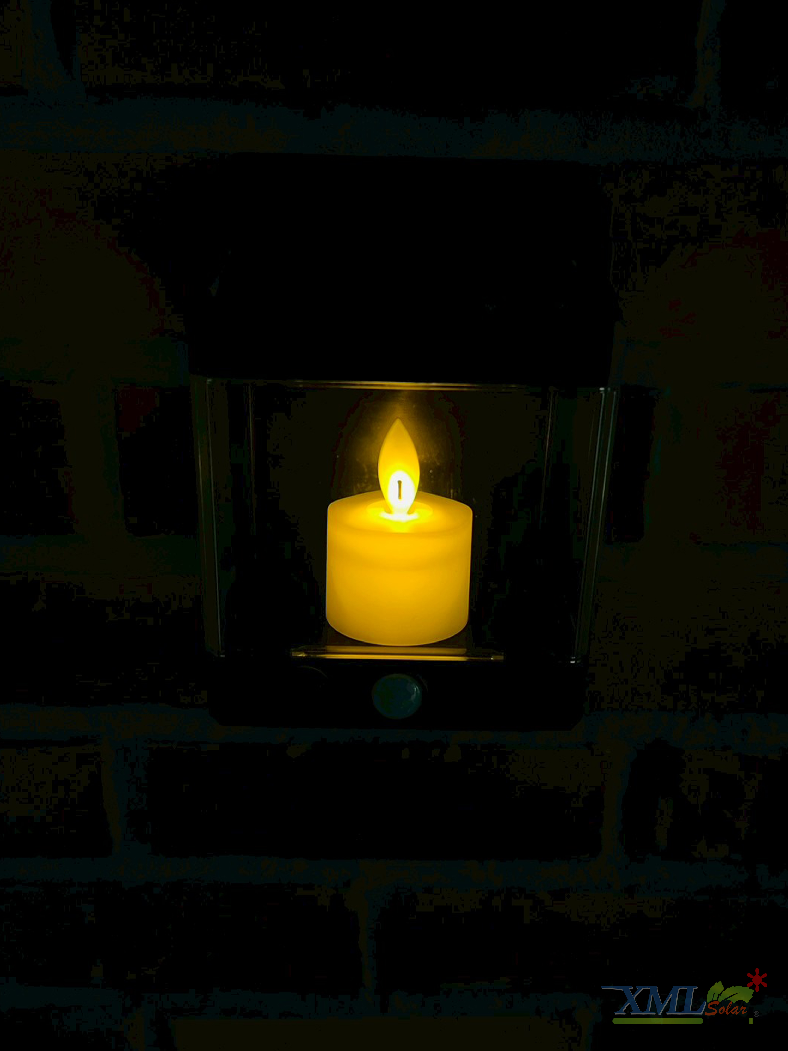 โคมไฟติดผนังเชิงเทียนโซล่าเซลล์ ระบบเซนเซอร์ กันน้ำIP65 เปิดปิดอัตโนมัติ (แสง : เหลือง+แสงขาว)