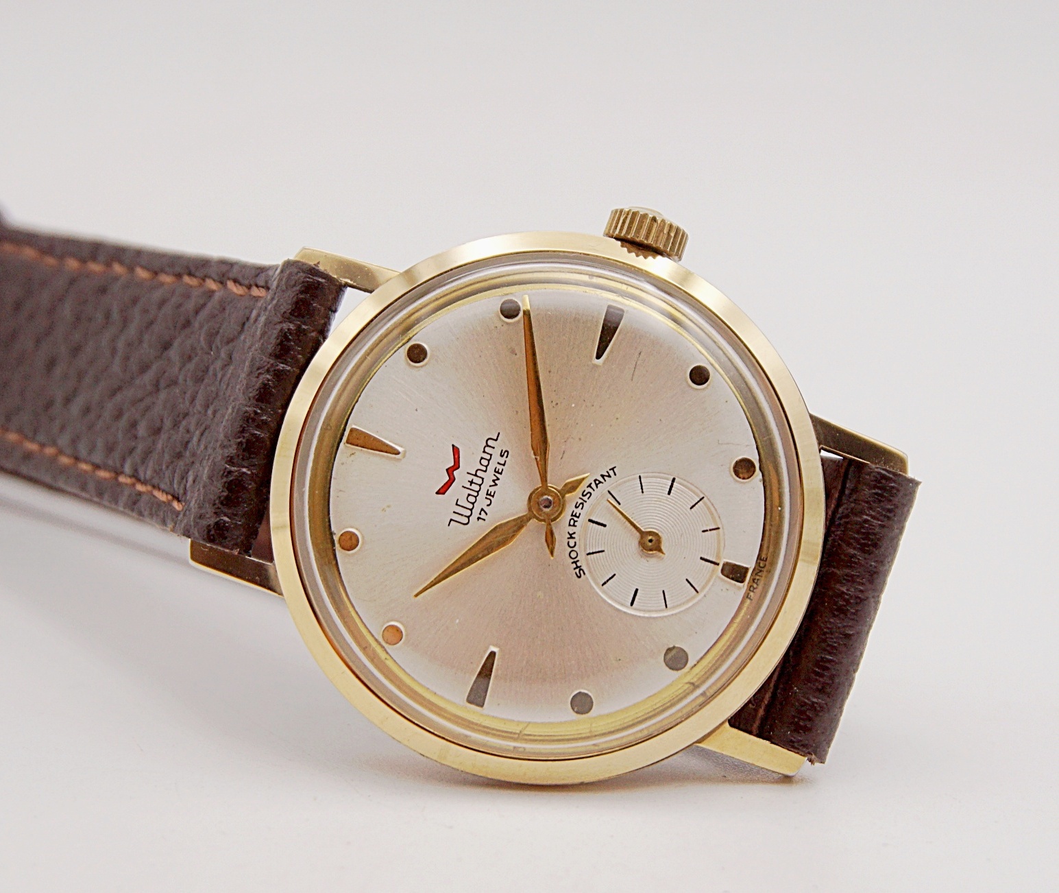 นาฬิกาเก่า WALTHAM ไขลานสองเข็มครึ่ง