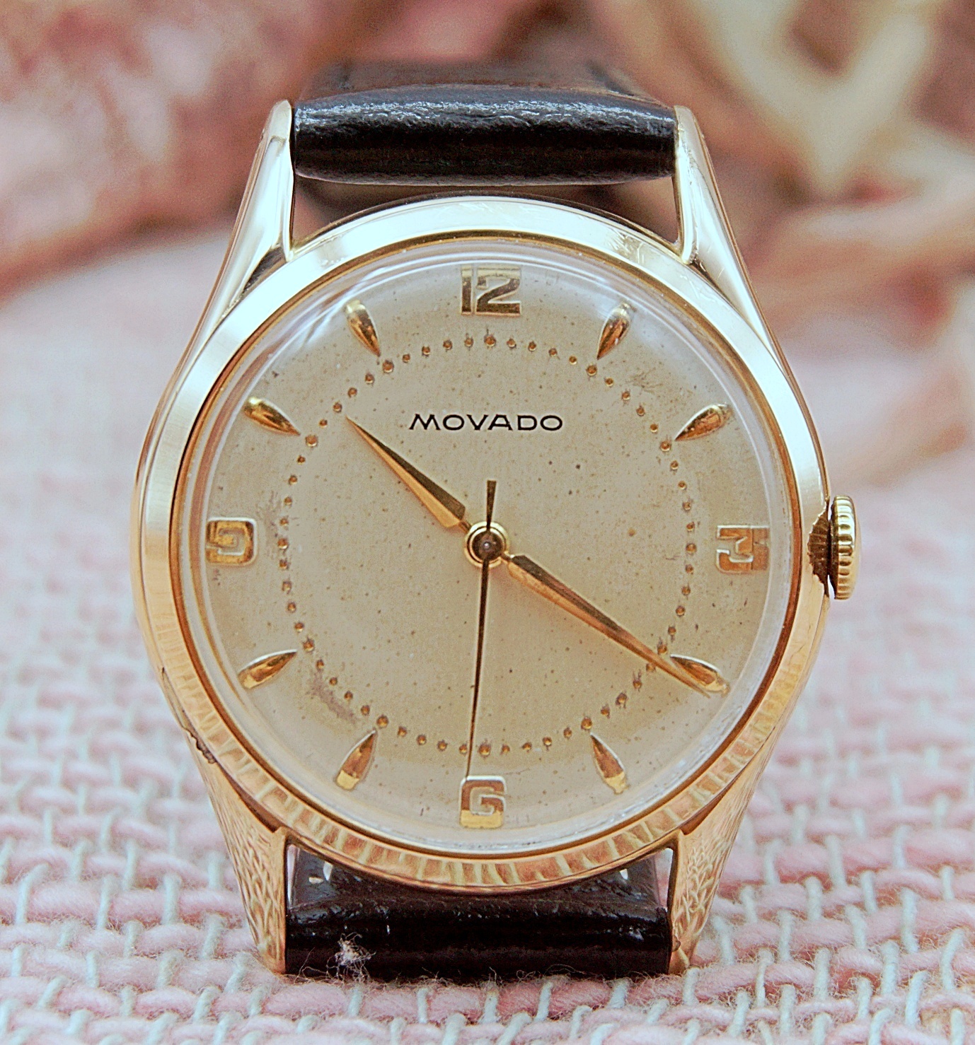 นาฬิกาเก่า MOVADO ไขลาน