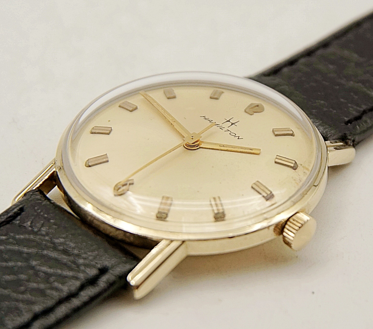 นาฬิกาเก่า HAMILTON ไขลาน