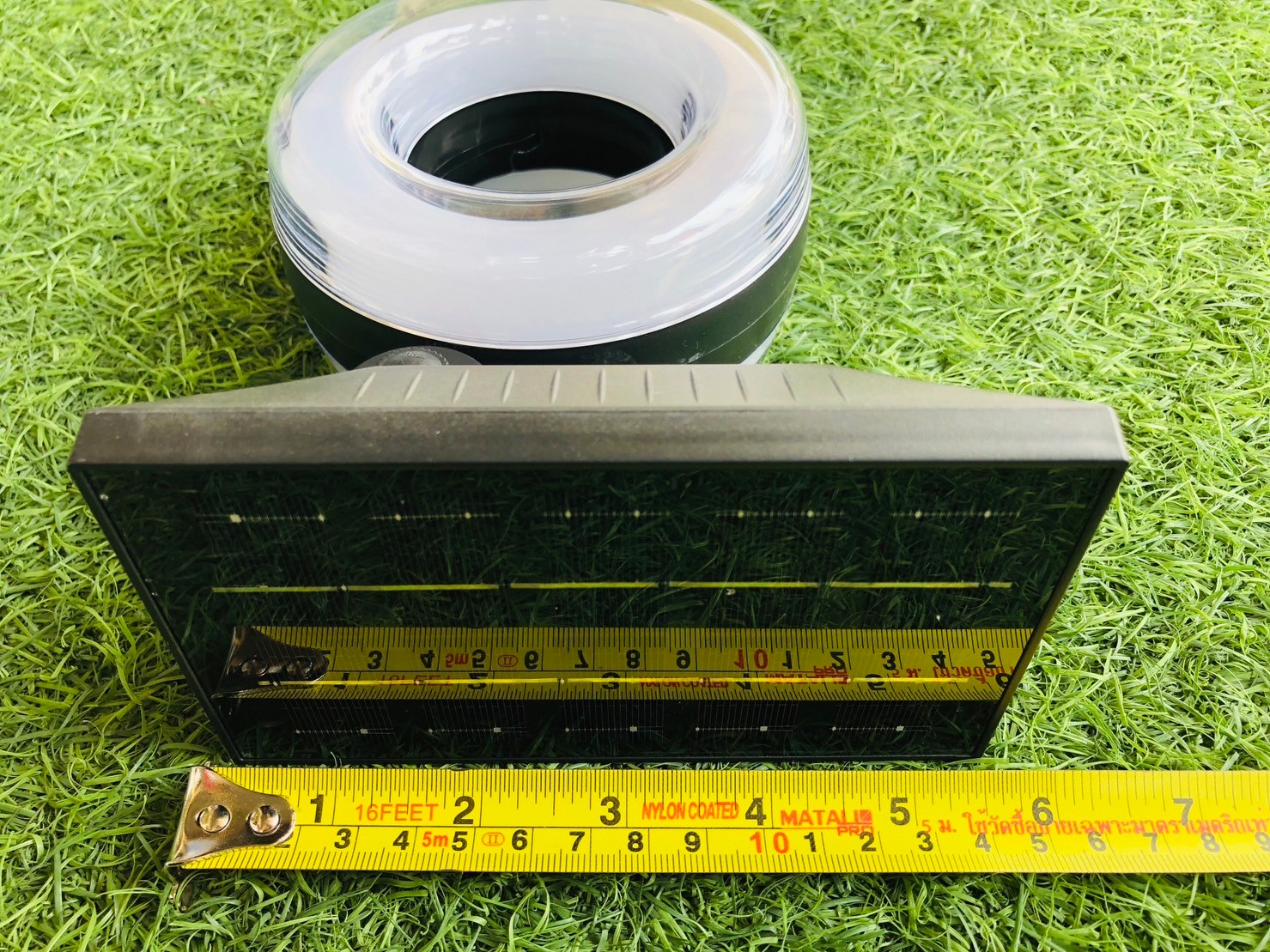 โคมไฟปักสนามโซล่าเซลล์ รุ่น MD-SSL03-R (แสง : เหลืองวอมไวท์)