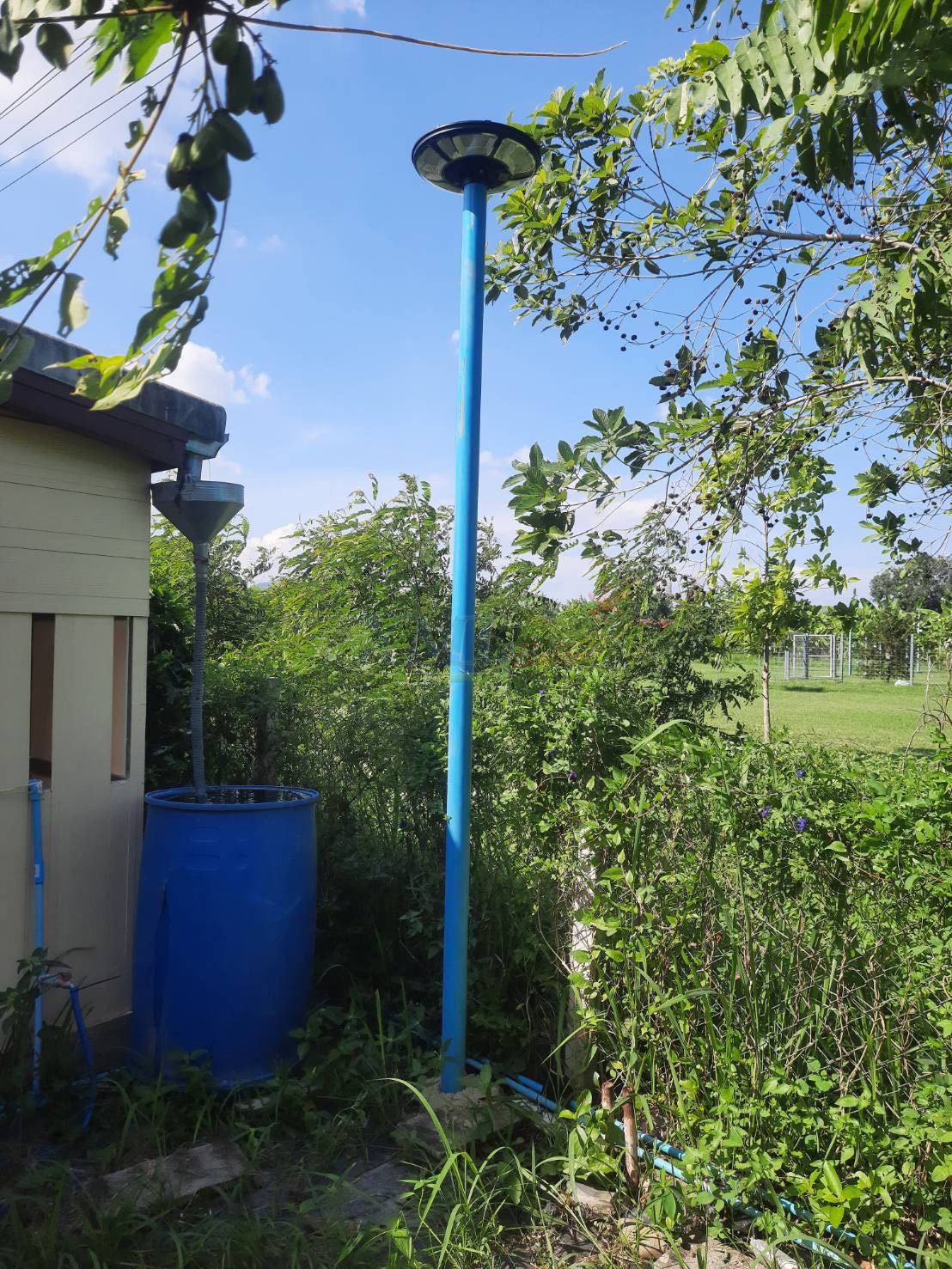 โคมไฟโซล่าเซลล์ (UFO) 300W รุ่น SLT39 แบรนด์ MODI x XML