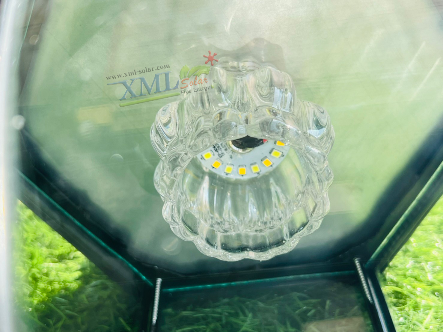 หัวเสาทรงยุโรป ไซต์ใหญ่ (สีทอง) เปิดได้ 2 แสง