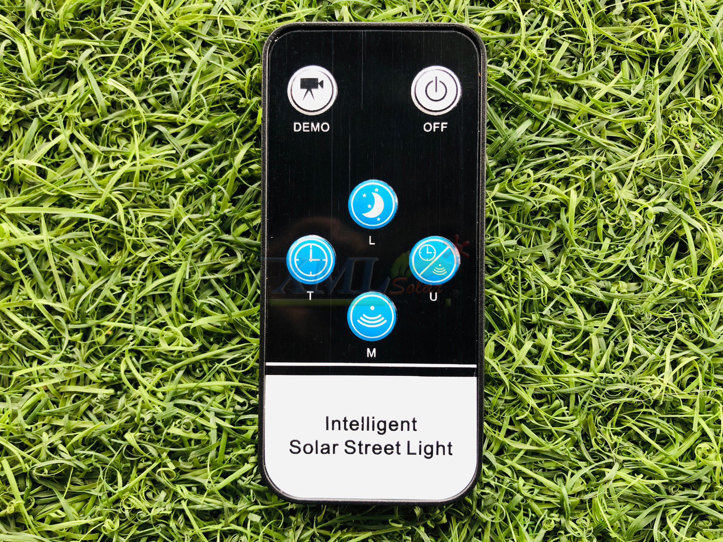 โคมไฟถนนโซล่าเซลล์ Series Y แผงเเยกโคมได้ (12800 Lumens + แผง 200 W) (แสง : ขาว)