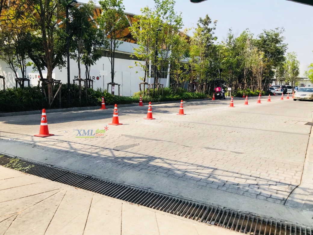 ไฟหมุดถนนโซล่าเซลล์ 6 LED รุ่น Robot (เเสง : แดงกระพริบ)