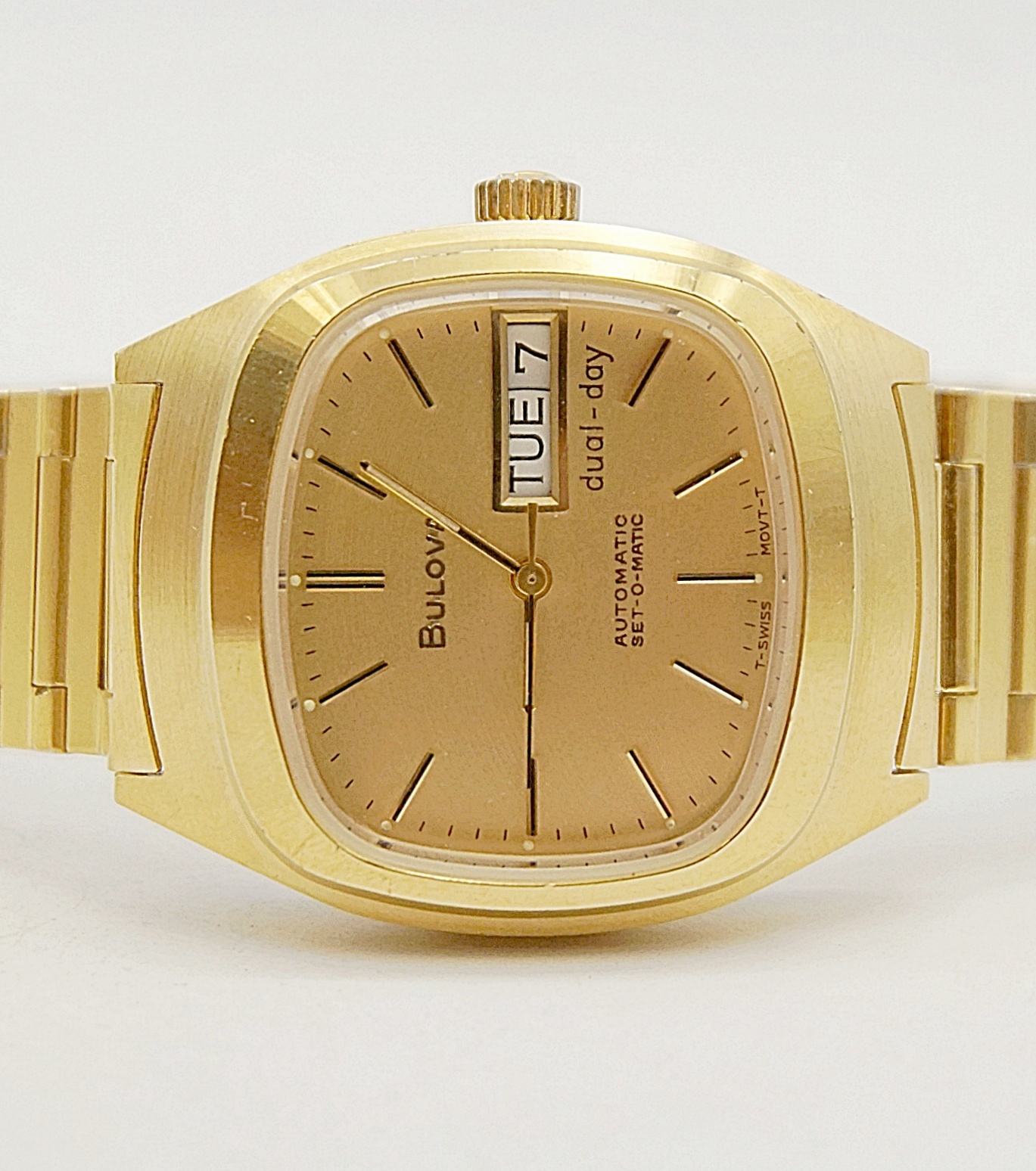 นาฬิกาเก่า BULOVA ออโตเมติก