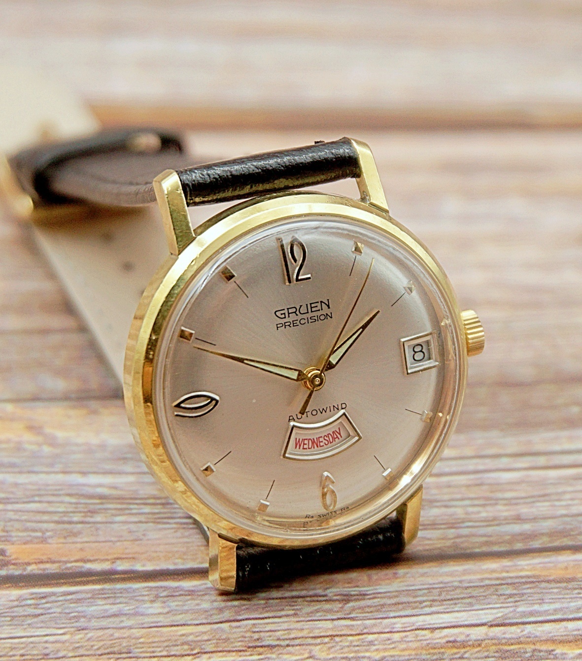 นาฬิกาเก่า GRUEN ออโตเมติก