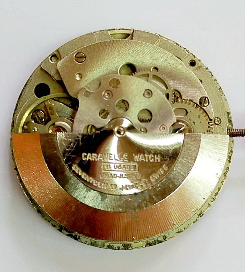 นาฬิกาเก่า CARAVELLE ออโตเมติก
