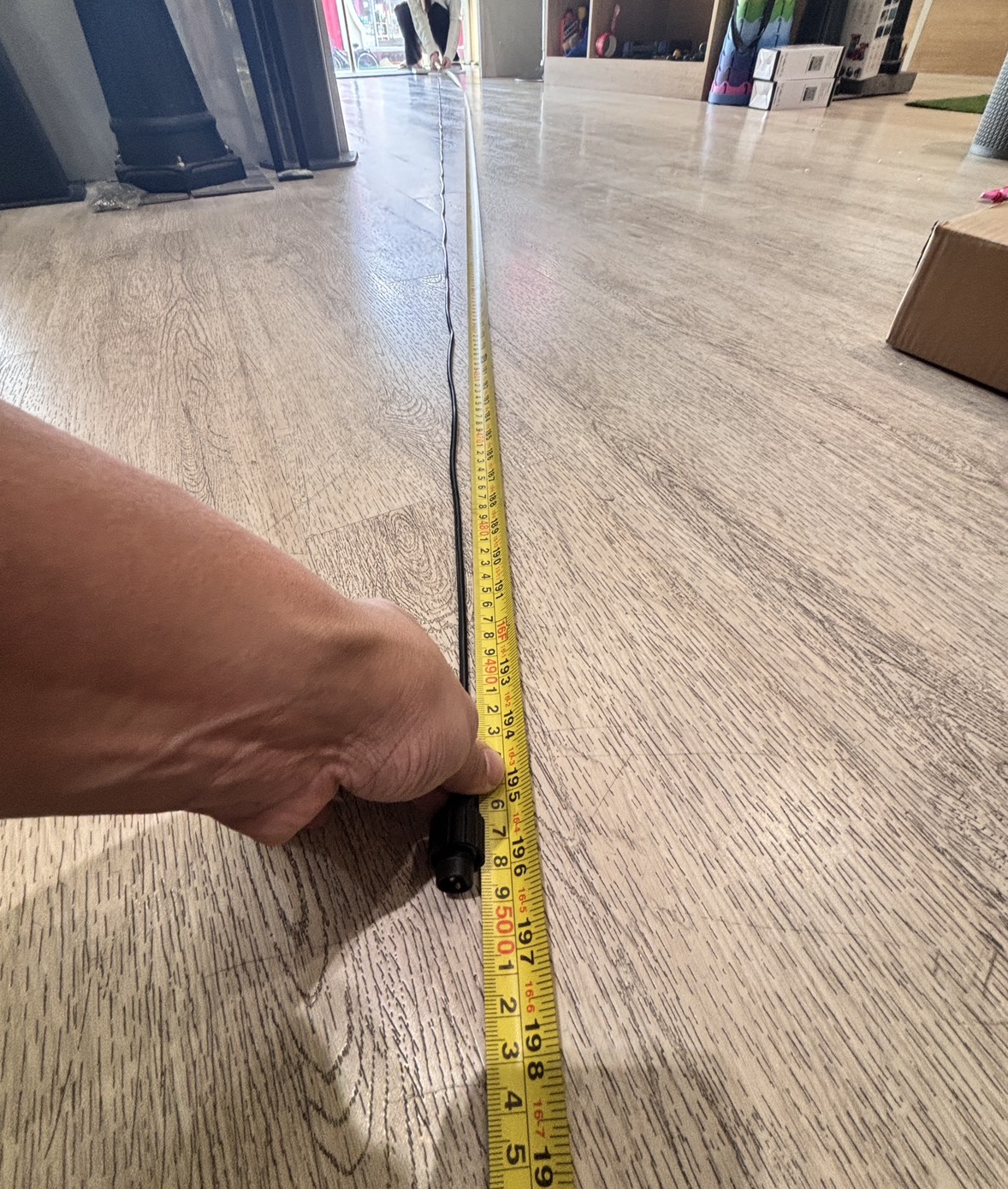 โคมไฟโซล่าเซลล์ ติดเพดาน รุ่นหลอดยาว Series GT (แสง : ขาว)