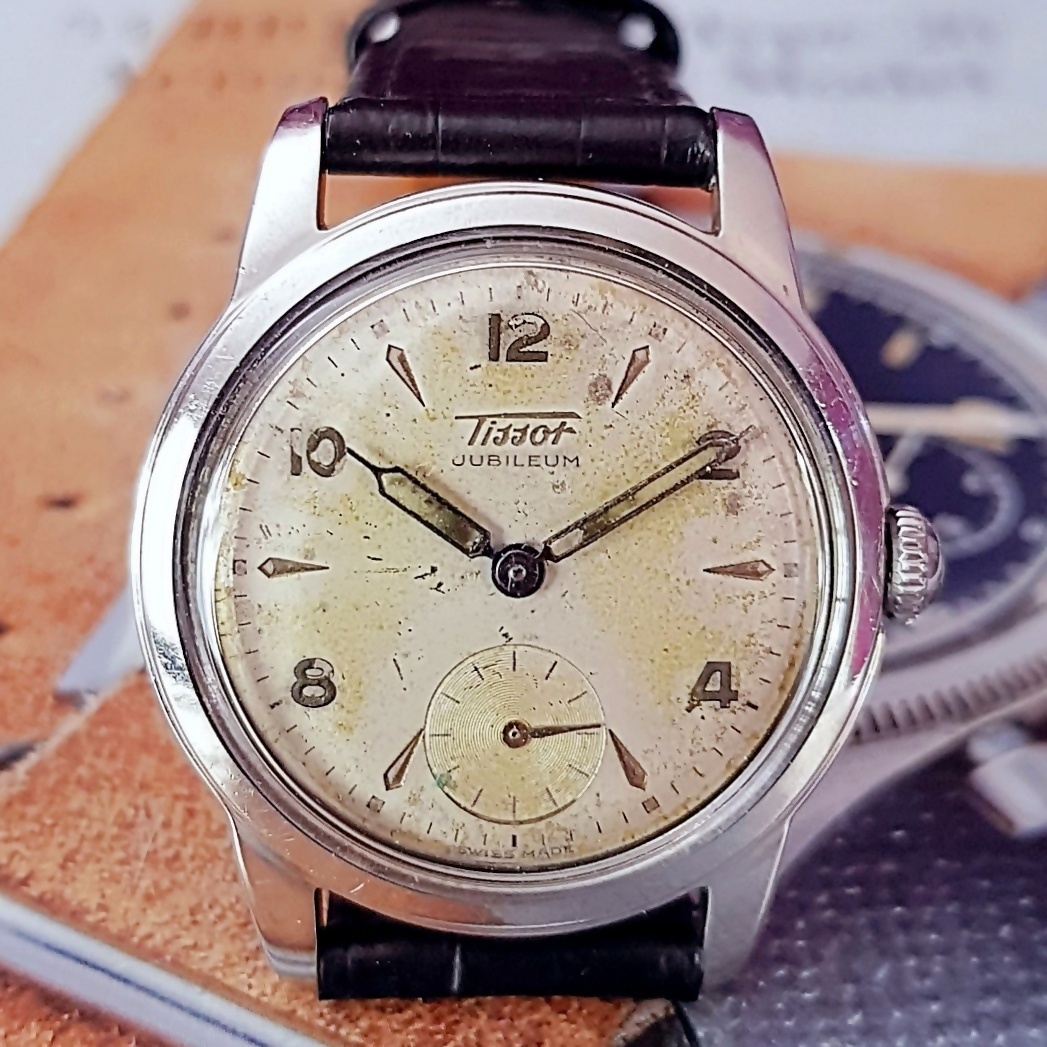 นาฬิกาเก่า TISSOT ไขลาน สองเข็มครึ่ง