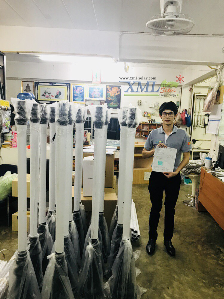 เสาไฟสนาม อะลูมิเนียม+เหล็กชุบดำ สูง 2.8 เมตร