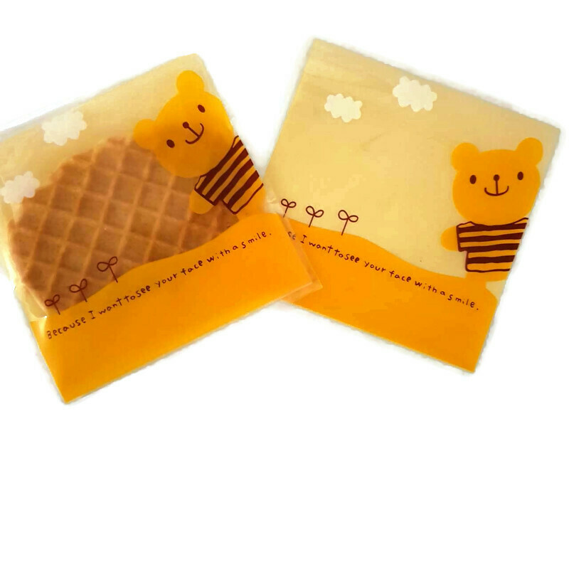 ถุงคุกกี้ เบเกอรี่ ขนม แบบมีเทปกาว 95-100 ใบ/แพ็ค (10*10+3 cm.)