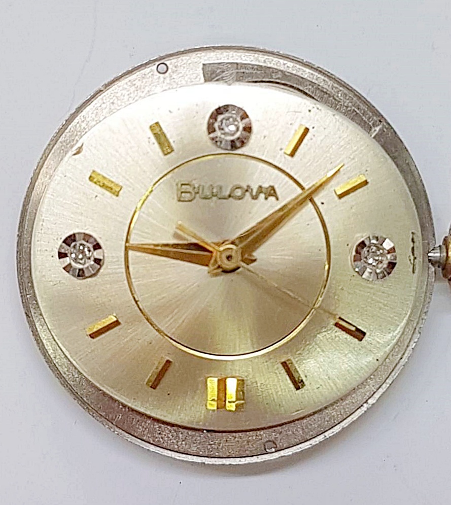 นาฬิกาเก่า BULOVA ไขลาน