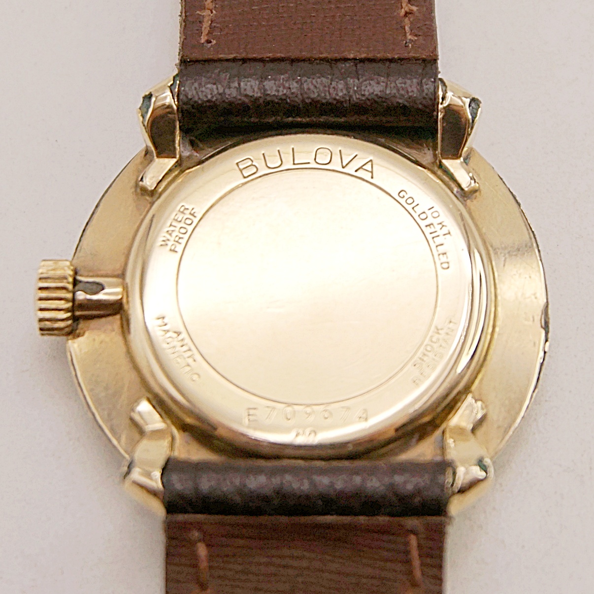 นาฬิกาเก่า BULOVA ไขลาน
