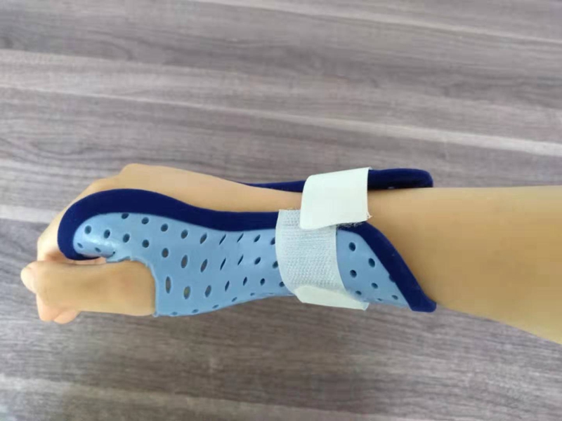 แผ่นเทอร์โมพลาสติกสำหรับเฝือกเข้ารูป Thermoplastic orthopedic splint sheets