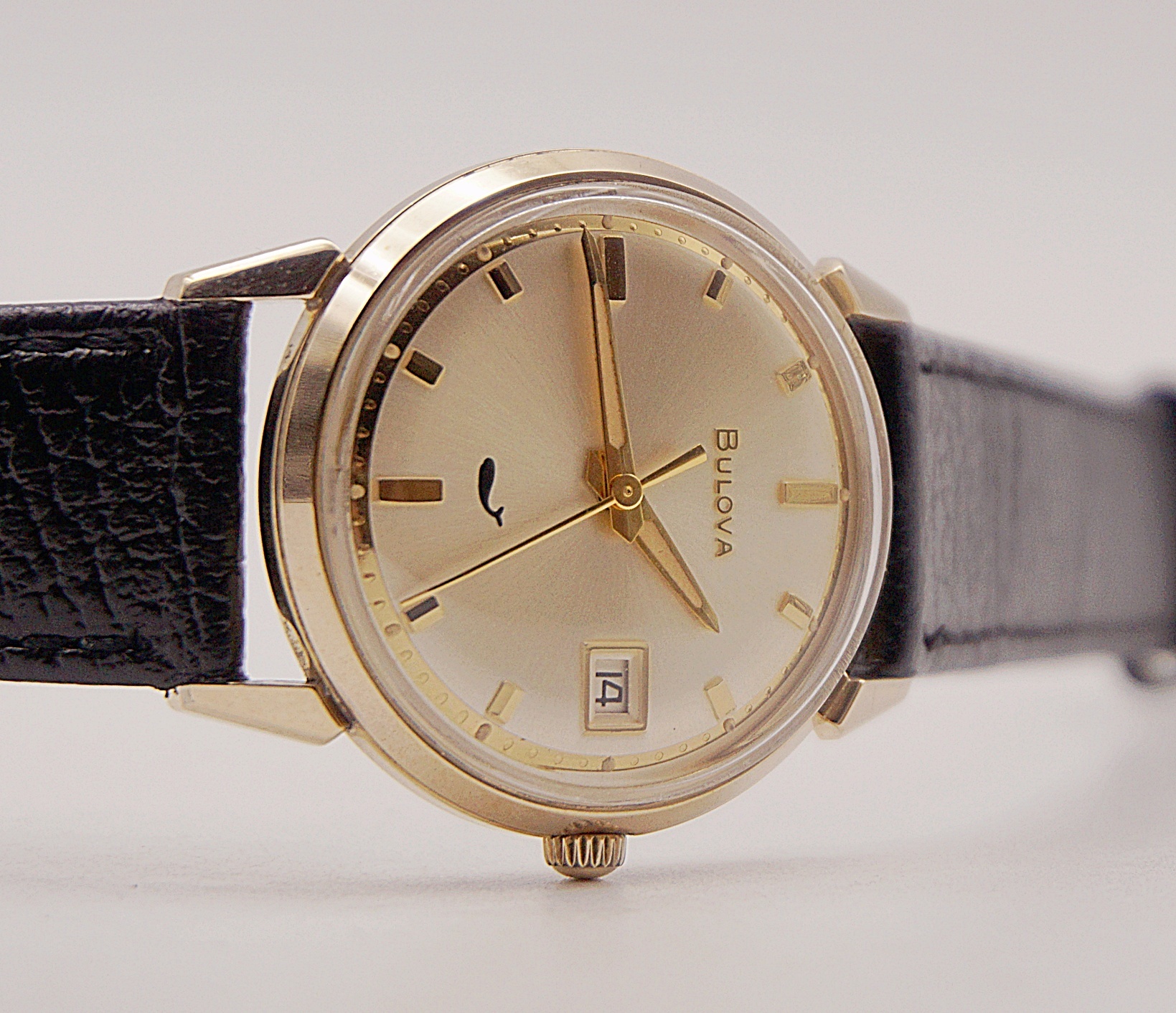 นาฬิกาเก่า BULOVA ไขลาน