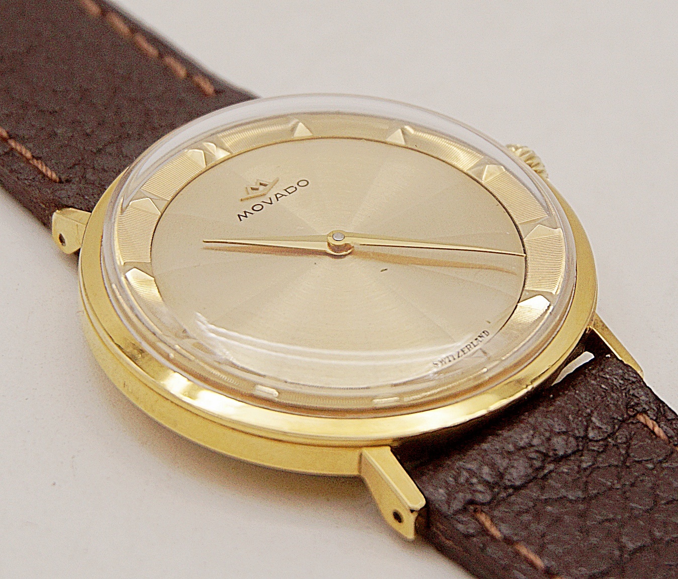 นาฬิกาเก่า MOVADO ไขลาน