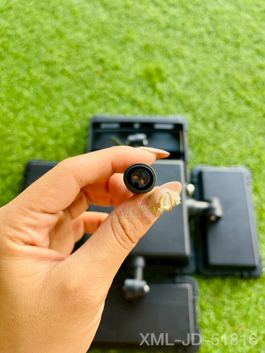 โคมไฟผนังโซล่าเซลล์ 192 LED / 324 LED รุ่น JD JINDIAN (แสง : ขาว)