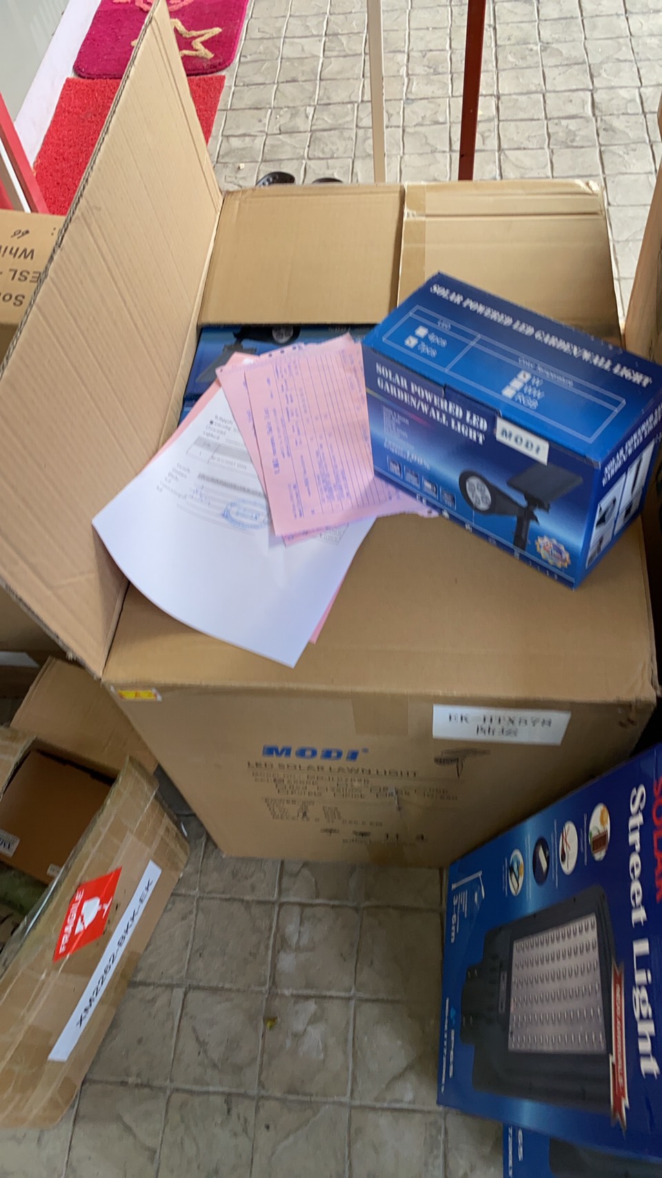 สปอร์ตไลท์ปักสนามโซล่าเซลล์ 7 LED(super bright) (เเสง : ขาว)