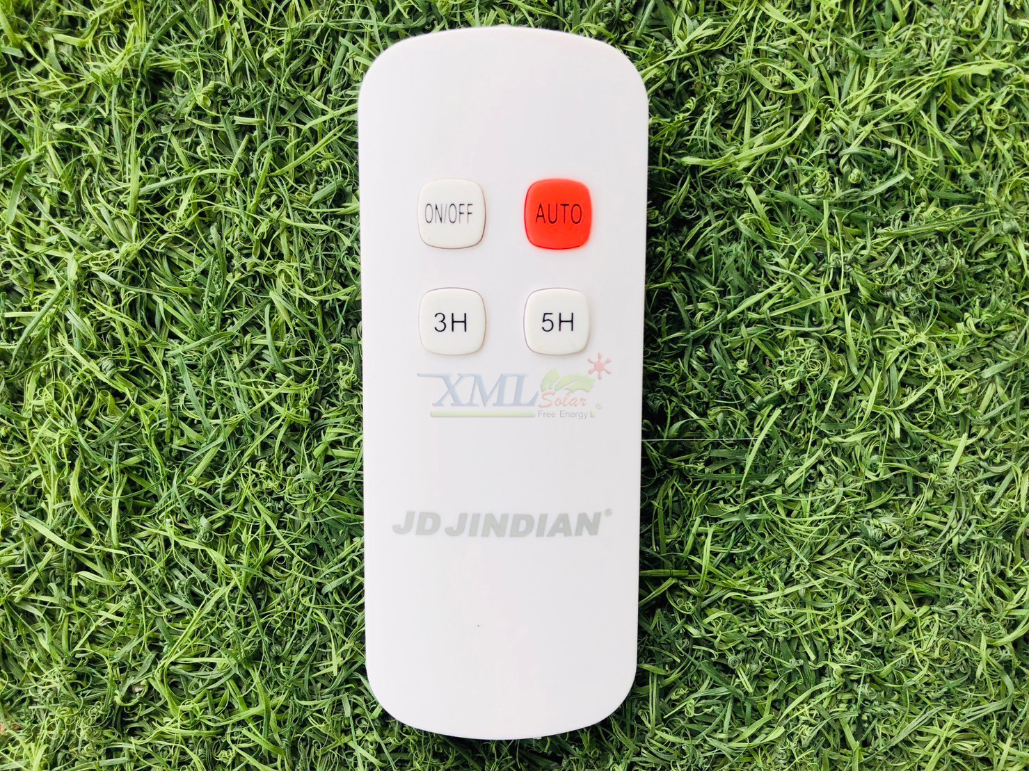 สปอร์ตไลท์โซล่าเซลล์ 200 W. รุ่น JD-18200 (แสง : เหลืองวอมไวท์)