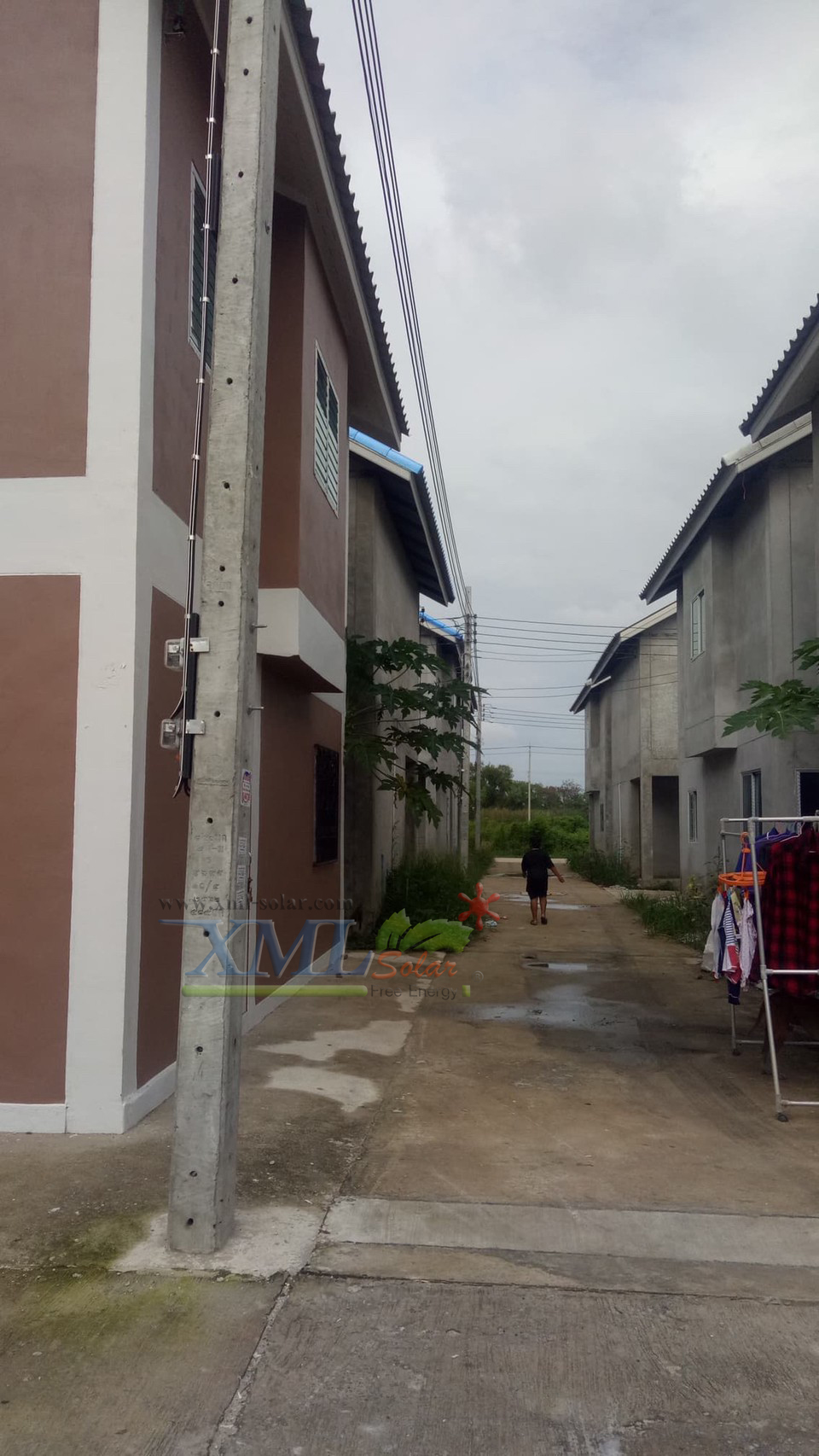 น๊อตยึดเสาไฟฟ้าปูน 8 นิ้ว + เเถม ฟรี น็อตเล็ก 4 ตัว