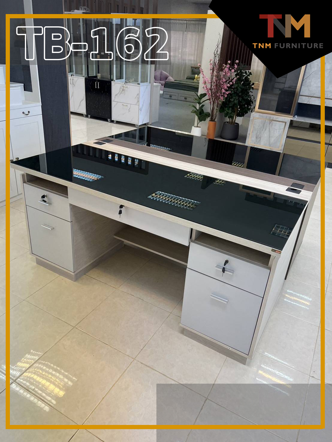 โต๊ะทำงานหน้ากระจก 160cm. (TB-162)